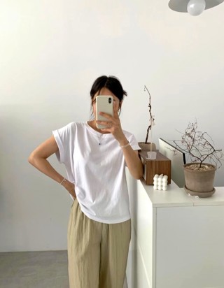 白色