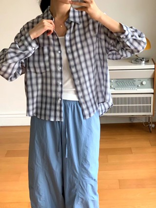 蓝色