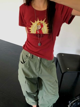 红色