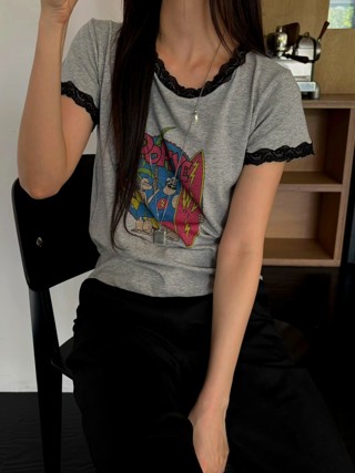 灰色