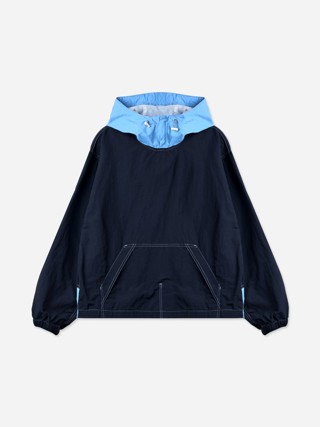 深蓝色