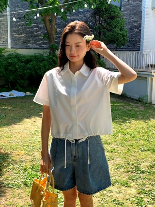 白色