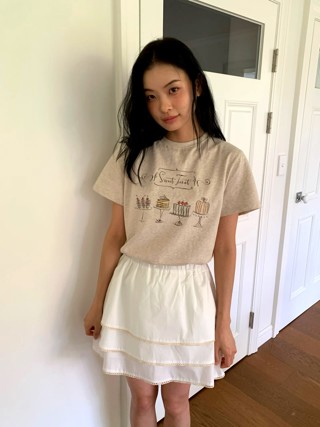 白色