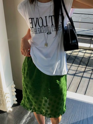 白色