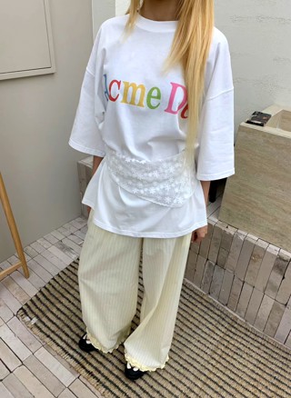 白色