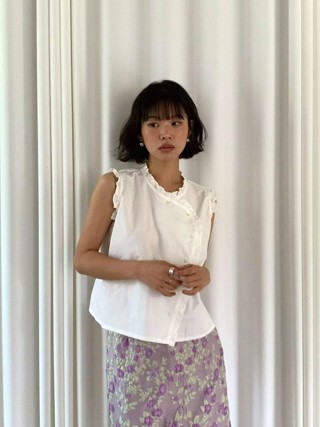 白色
