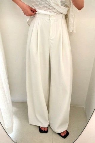 白色