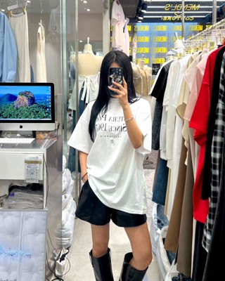 白色