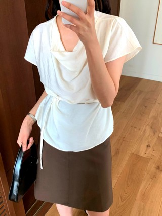 白色