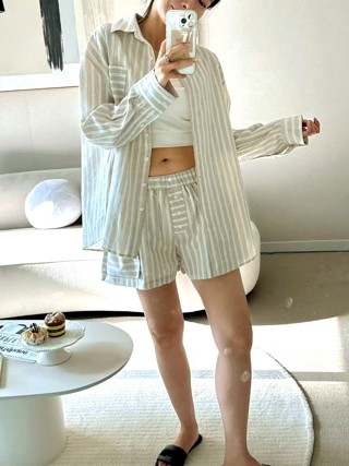 白色