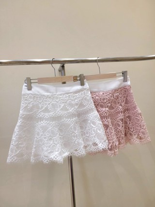 白色
