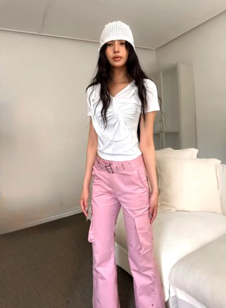 白色