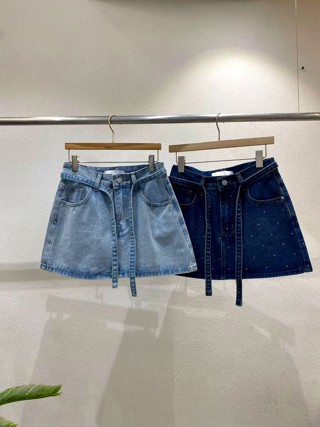 蓝色