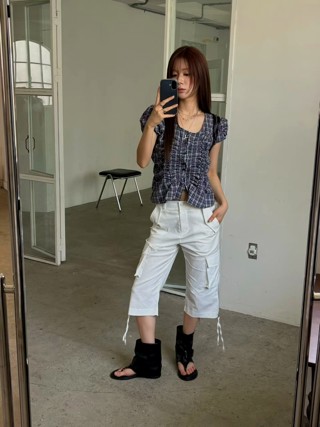 蓝色