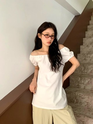 白色