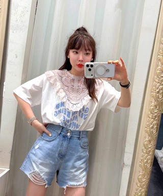 白色