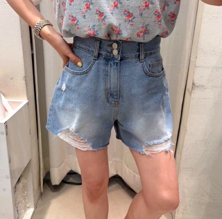 蓝色