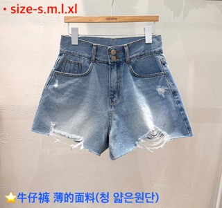 蓝色