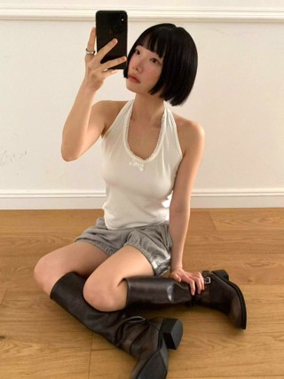 白色