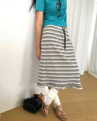 白色
