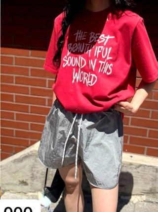 红色