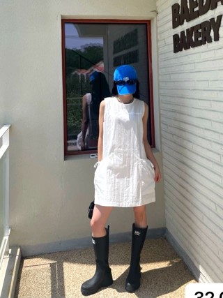 白色