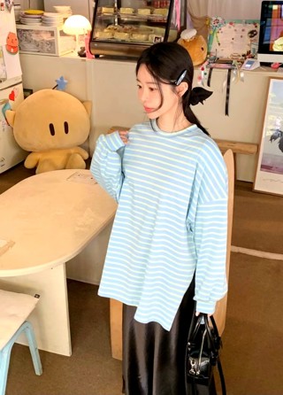 蓝色