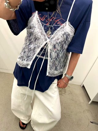蓝色