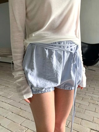 蓝色