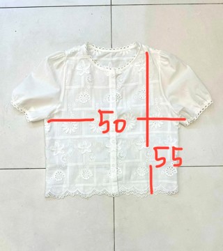 白色