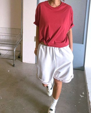 白色
