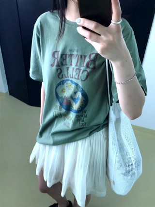 绿色