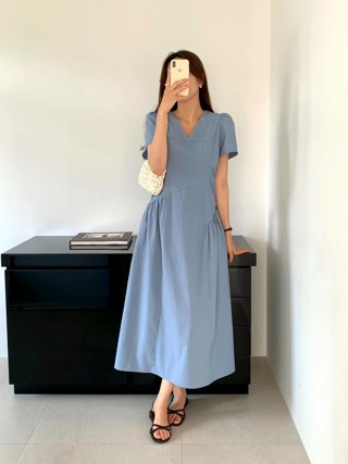 蓝色