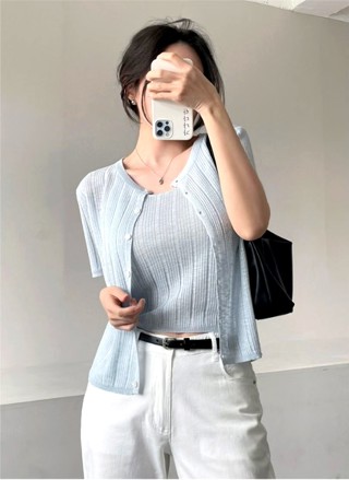 蓝色