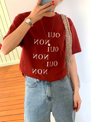 红色