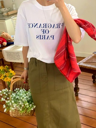 白色
