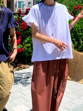 白色