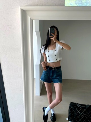 蓝色