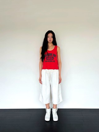 白色