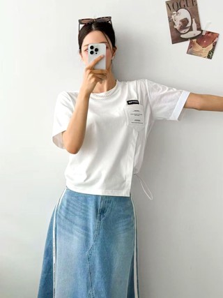 白色