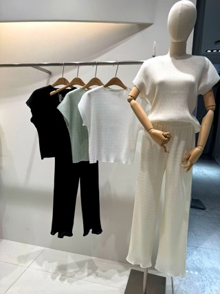 白色