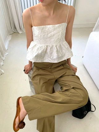 白色
