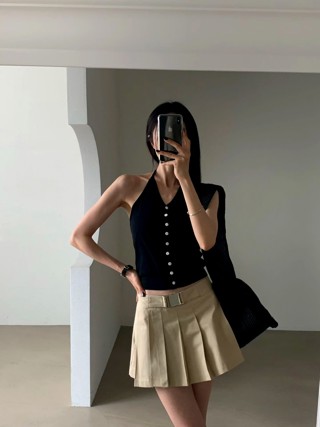 黑色