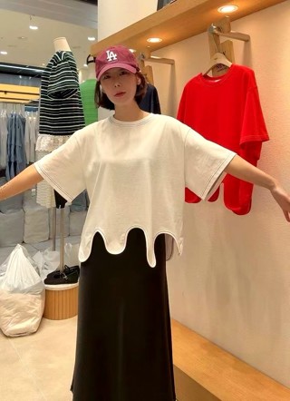 白色