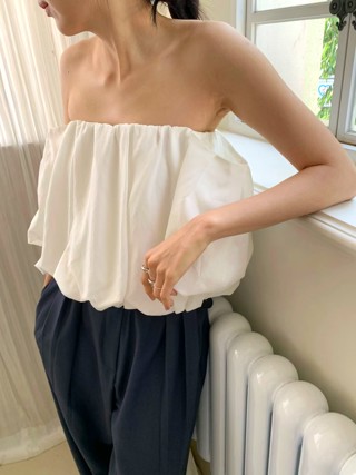 白色