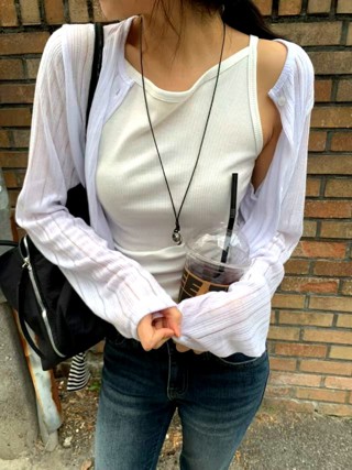 白色
