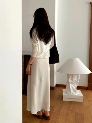 白色