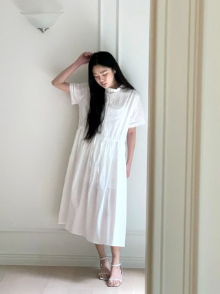 白色