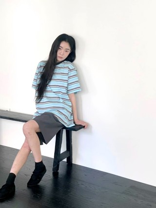 蓝色