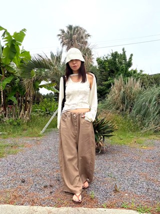 白色